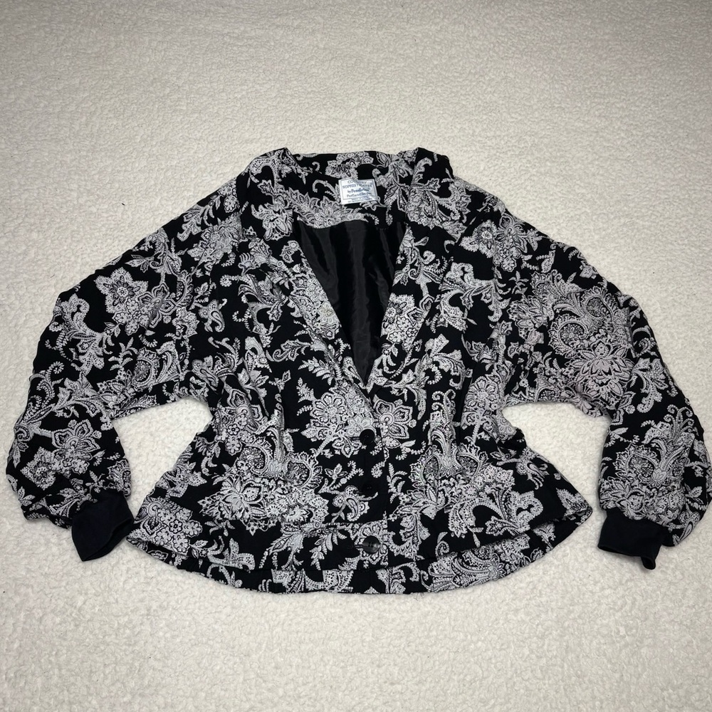 Country Sophisticates by Pendleton Women Tapestry Print Bomber style Jacket